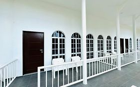 Landcons Hotel & Resort